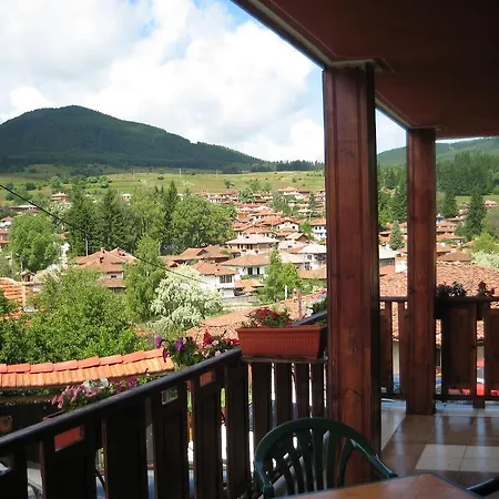 Hotel Family Panorama
