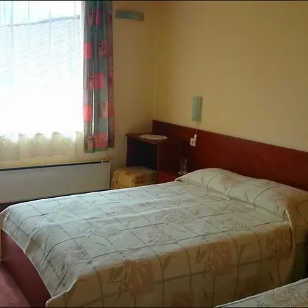 Hotel Family Panorama 2*